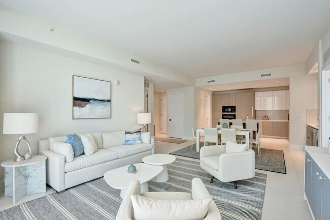 Primary Photo - 3100 N Ocean Dr