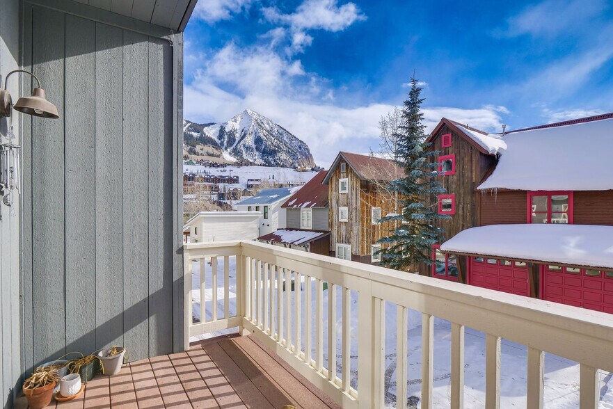 Building Photo - 109 Big Sky