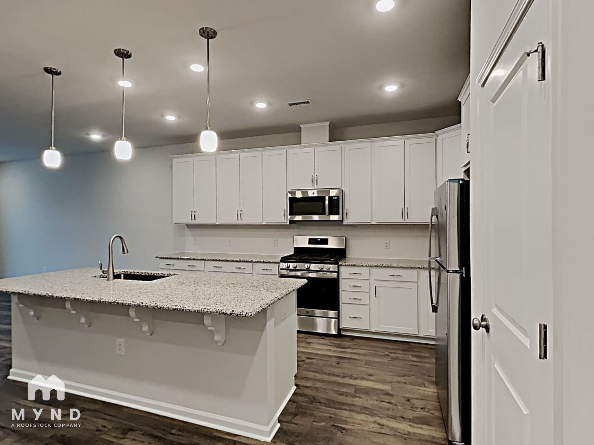 Building Photo - 1236 Commack Dr