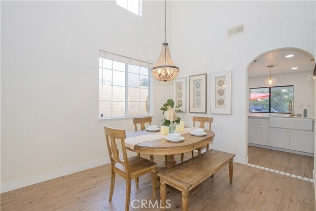 Building Photo - 3682 Grovedale St