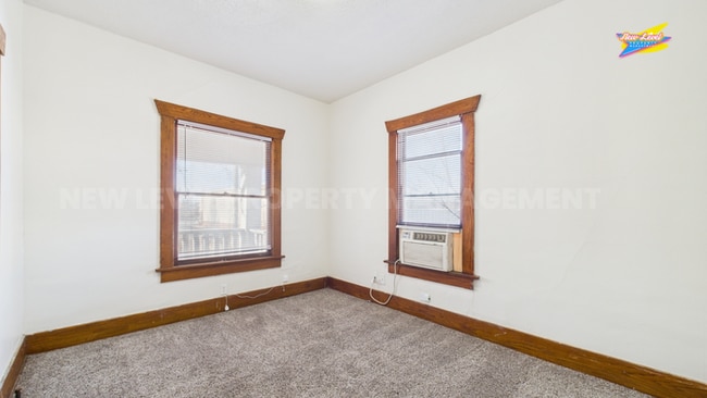 Building Photo - 362 N Holyoke Pl