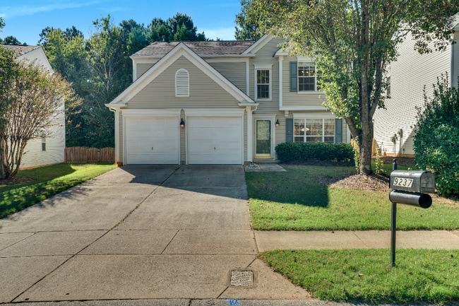 Building Photo - 9237 Bellegarde Dr