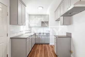 Building Photo - 5228 Repetto Ave