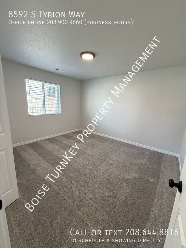 Building Photo - 8592 S Tyrion Wy