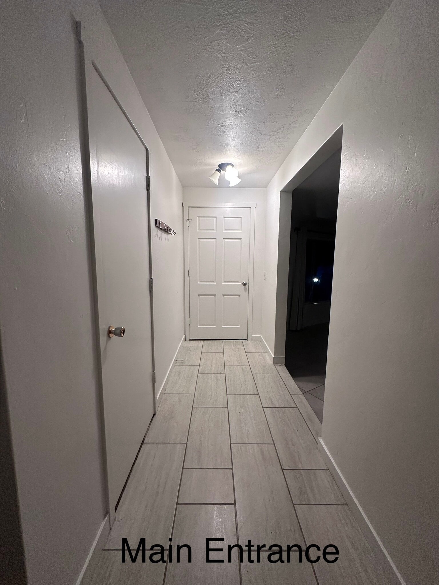 Building Photo - 610 Spencer Ct