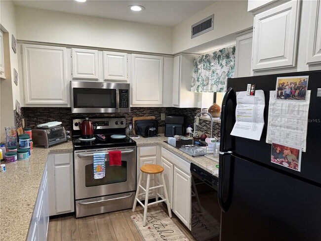 Building Photo - 5631 Ashton Lake Dr