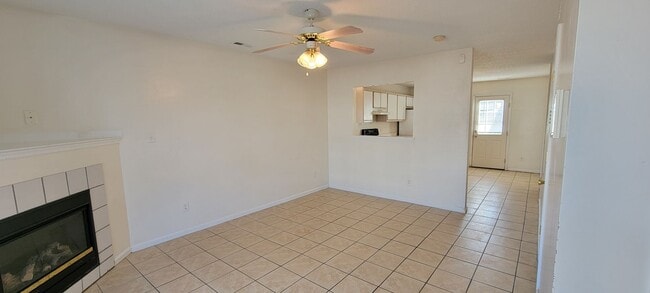 Building Photo - 106 Pinegrove Ct