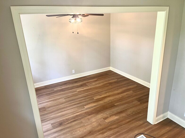 Building Photo - 16430 Tia Ct