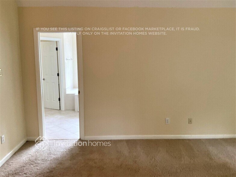 Building Photo - 809 Oak Trail Dr