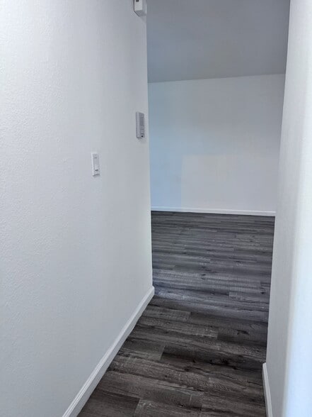 Building Photo - 2425 Purdue Ave