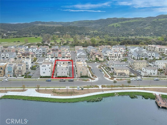 Building Photo - 6 Crown Point Dr