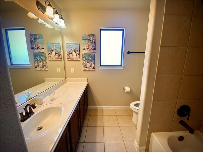 Building Photo - 19606 Green Oasis Ct