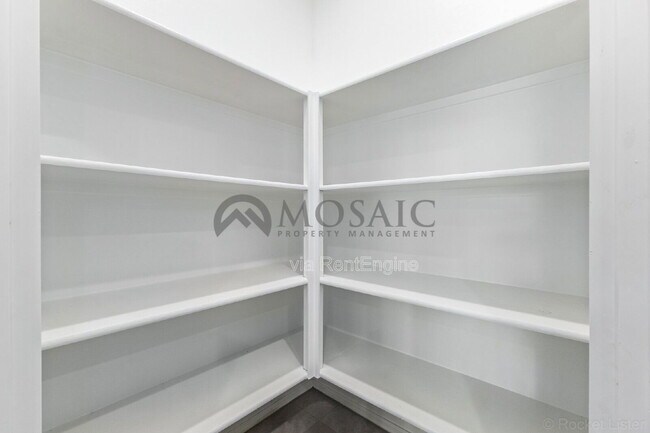 Building Photo - 35349 W San Alvarez Ave