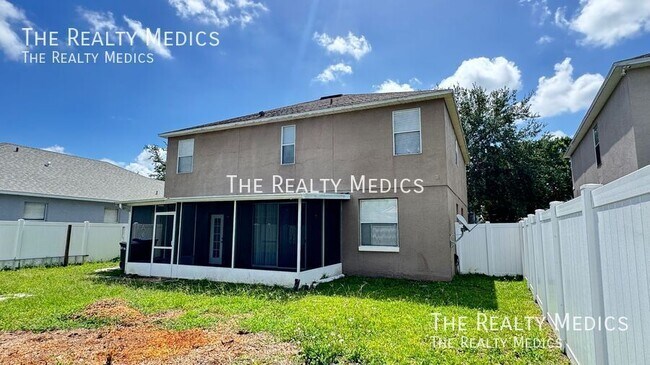 Building Photo - 13628 Tetherline Trail