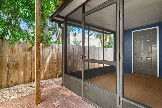 Building Photo - 3506 Parkwood Ave