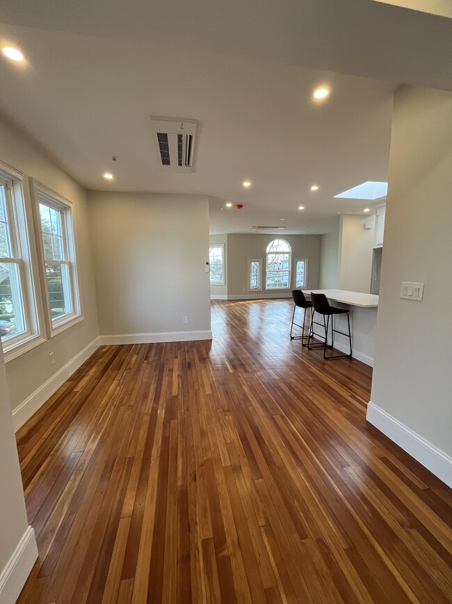 Building Photo - 153 Atlantic Ave