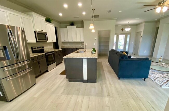 Building Photo - 7 Eagle Harbor Trail