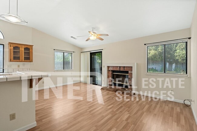 Building Photo - 8501 Yellowtail Way