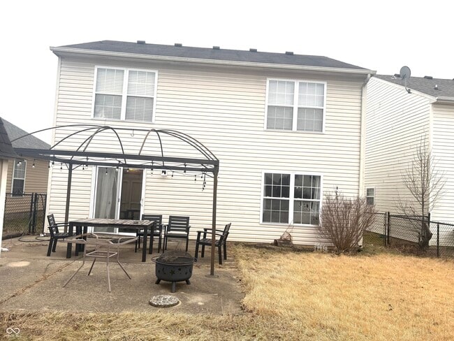 Building Photo - 8127 Maple Stream Blvd