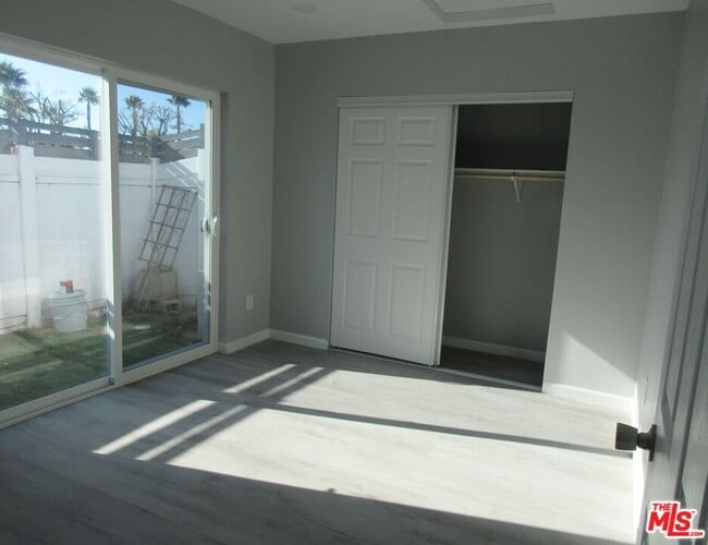 Building Photo - 1246 W 144th St
