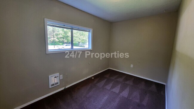 Building Photo - 2024-304MF