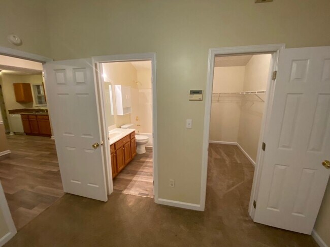 Building Photo - Wonderful 3 Bedroom Raleigh Ranch Home