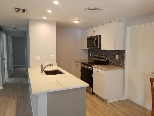 Building Photo - 3823 42nd St