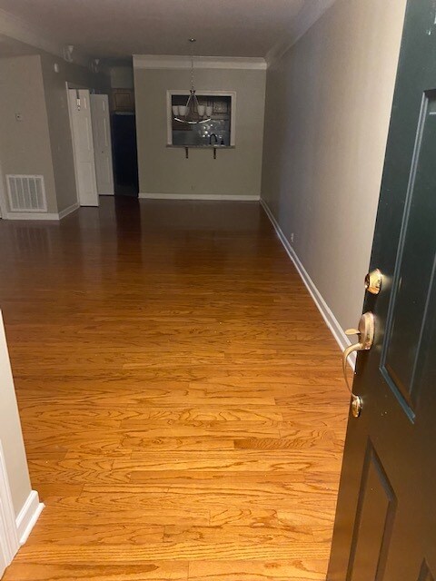 Entrance From Hallway - 4202 W End Ave