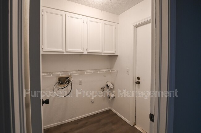 Building Photo - 8224 NW 87th St