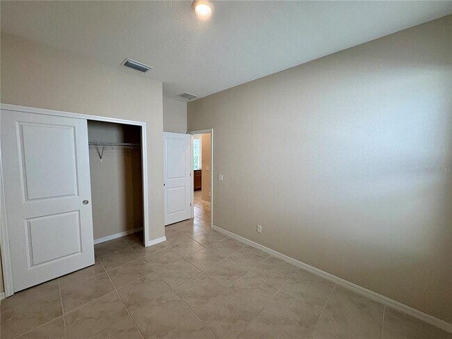 Building Photo - 16439 Paynes Ml Dr