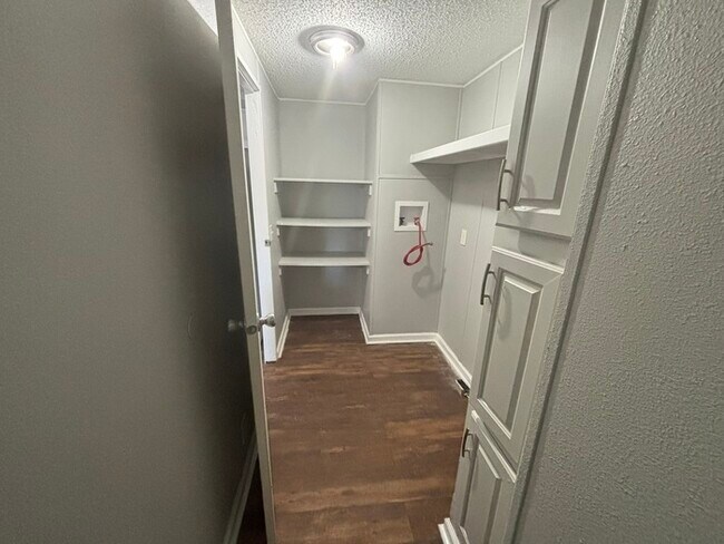 Building Photo - Triangle Mobile Home Park