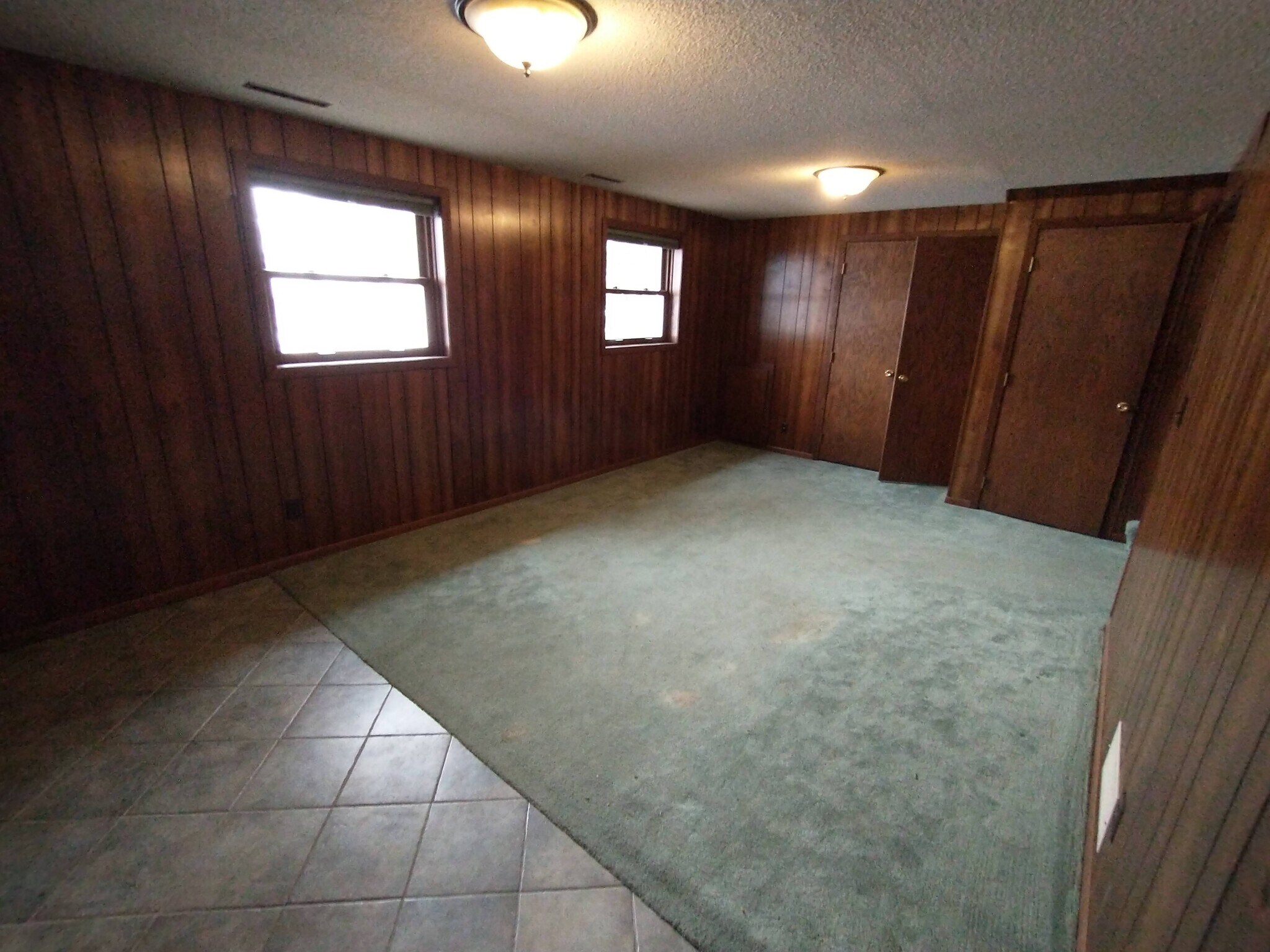 Family room (next to garage) - 2163 Randy Ave