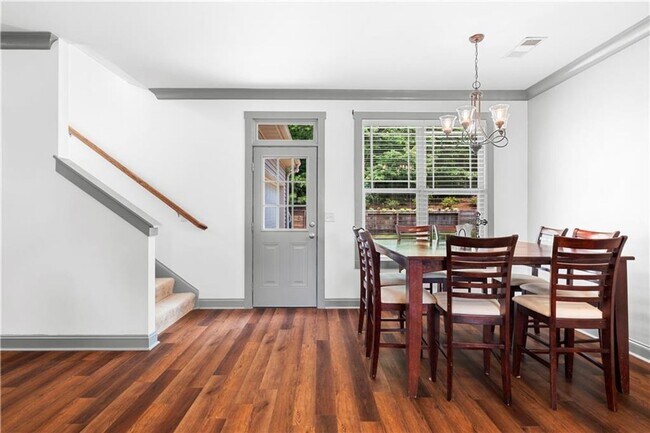 Building Photo - Charming Craftsman Home in Solamere
