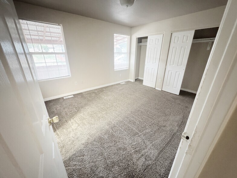 Building Photo - 2132 Fairplay St