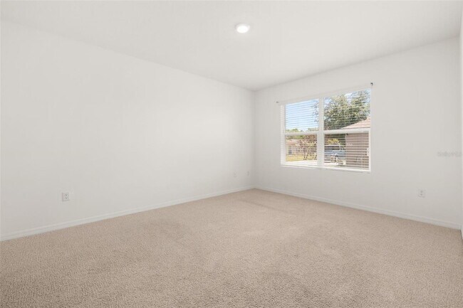 Building Photo - 318 Montgomery Ct