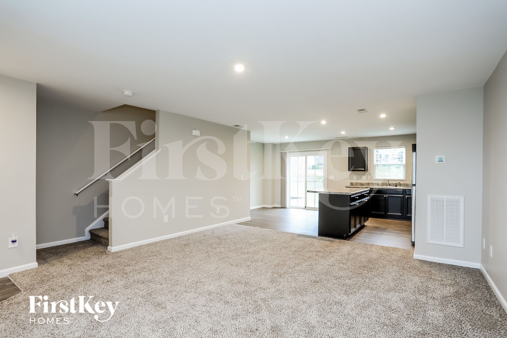 Building Photo - 14 Windchime Ct