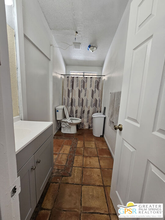 Building Photo - 31765 Victor Rd