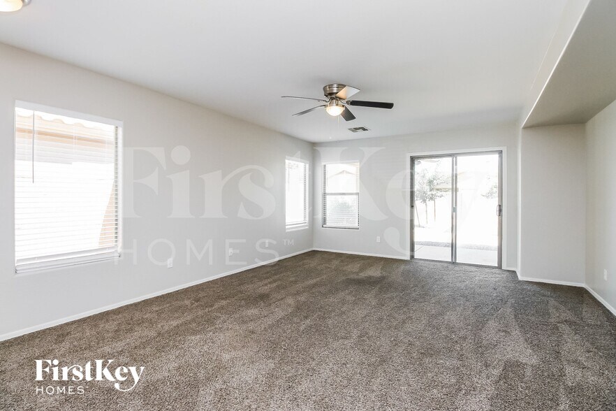 Building Photo - 3398 E Desert Moon Trail