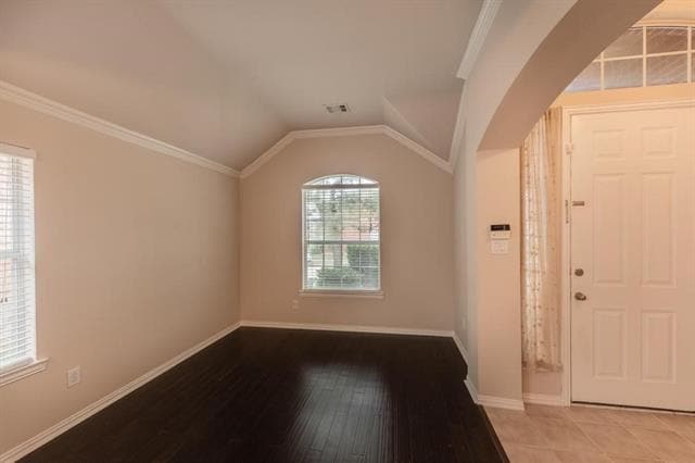 Building Photo - 2034 Westbury Ln