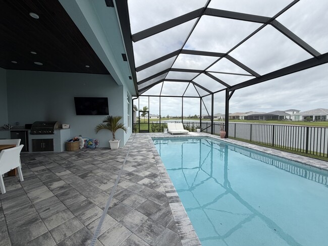 Building Photo - 8346 Puccini Way