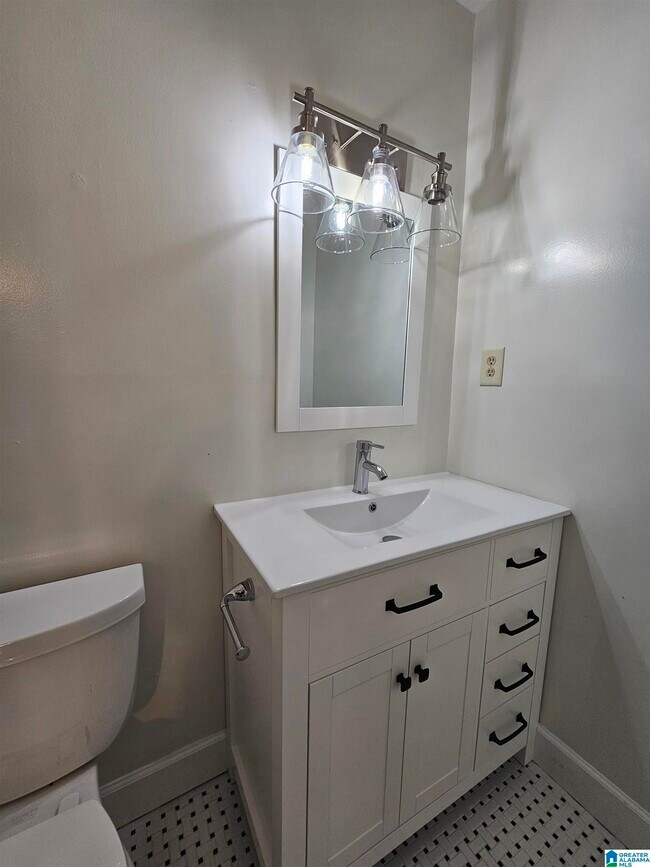 Building Photo - 3405 Sandner Ct