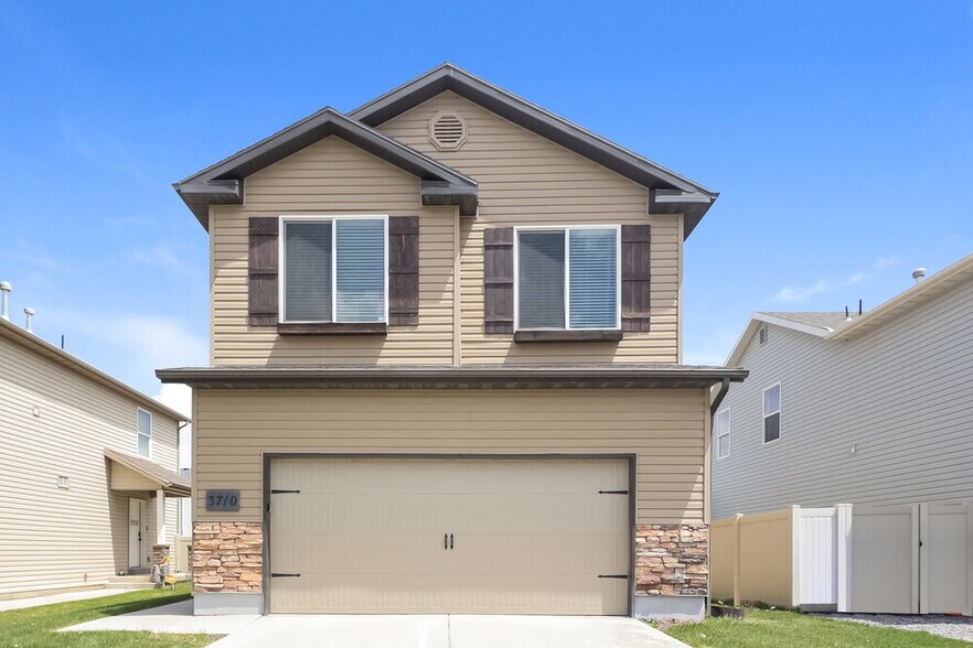 Primary Photo - 3710 Tumwater W Dr