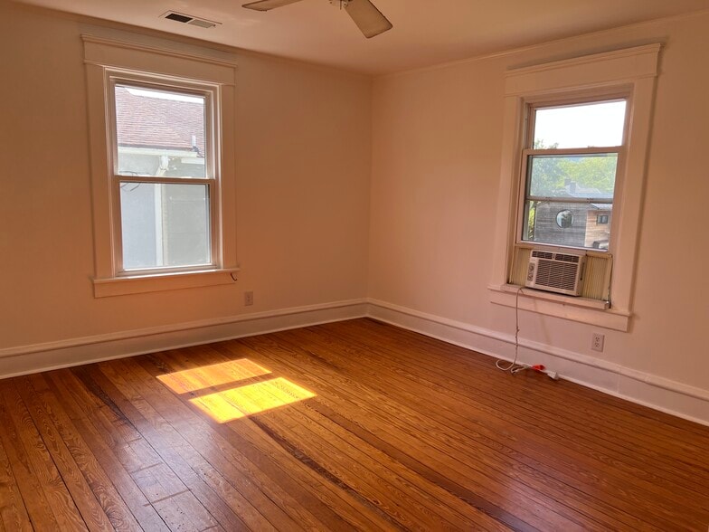 Bedroom 1 - 704 Blenheim Ave