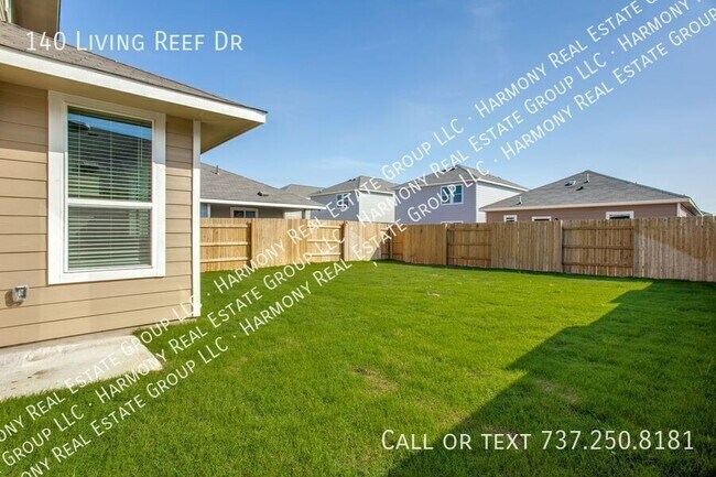 Building Photo - 140 Living Reef Dr