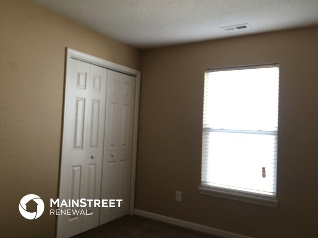 Building Photo - 6081 Bannister Ct
