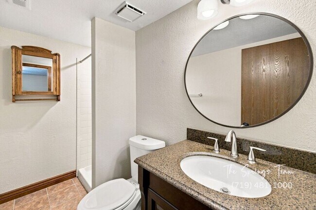 Building Photo - 3060 Maverick Dr