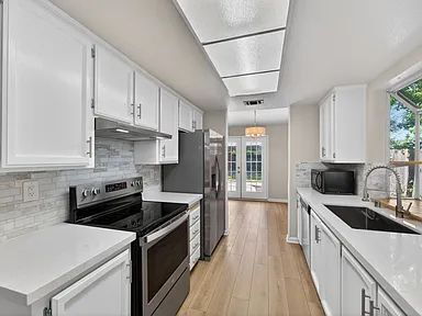 Building Photo - 3 bedroom 2 bath in Dry Creek School District.