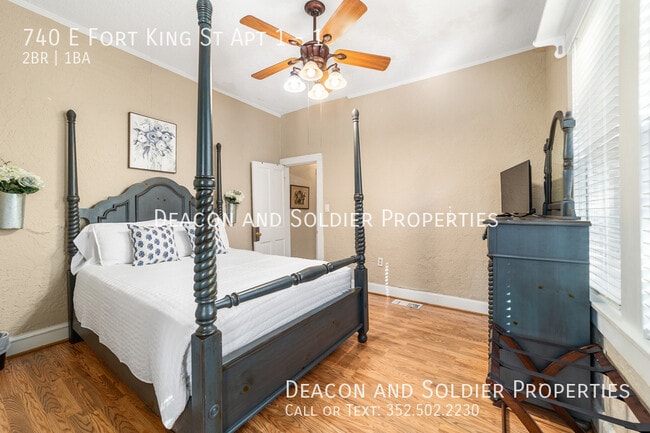 Building Photo - 740 E Fort King St