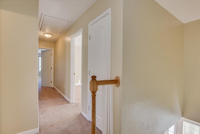 Building Photo - 2102 Howard Mill Rd