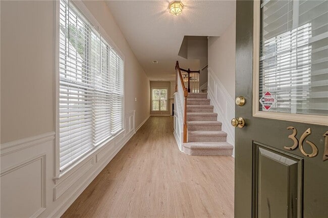 Building Photo - 3614 Gainesway Trace